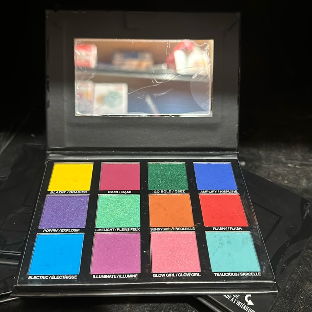 New makeup eye shadow for sale